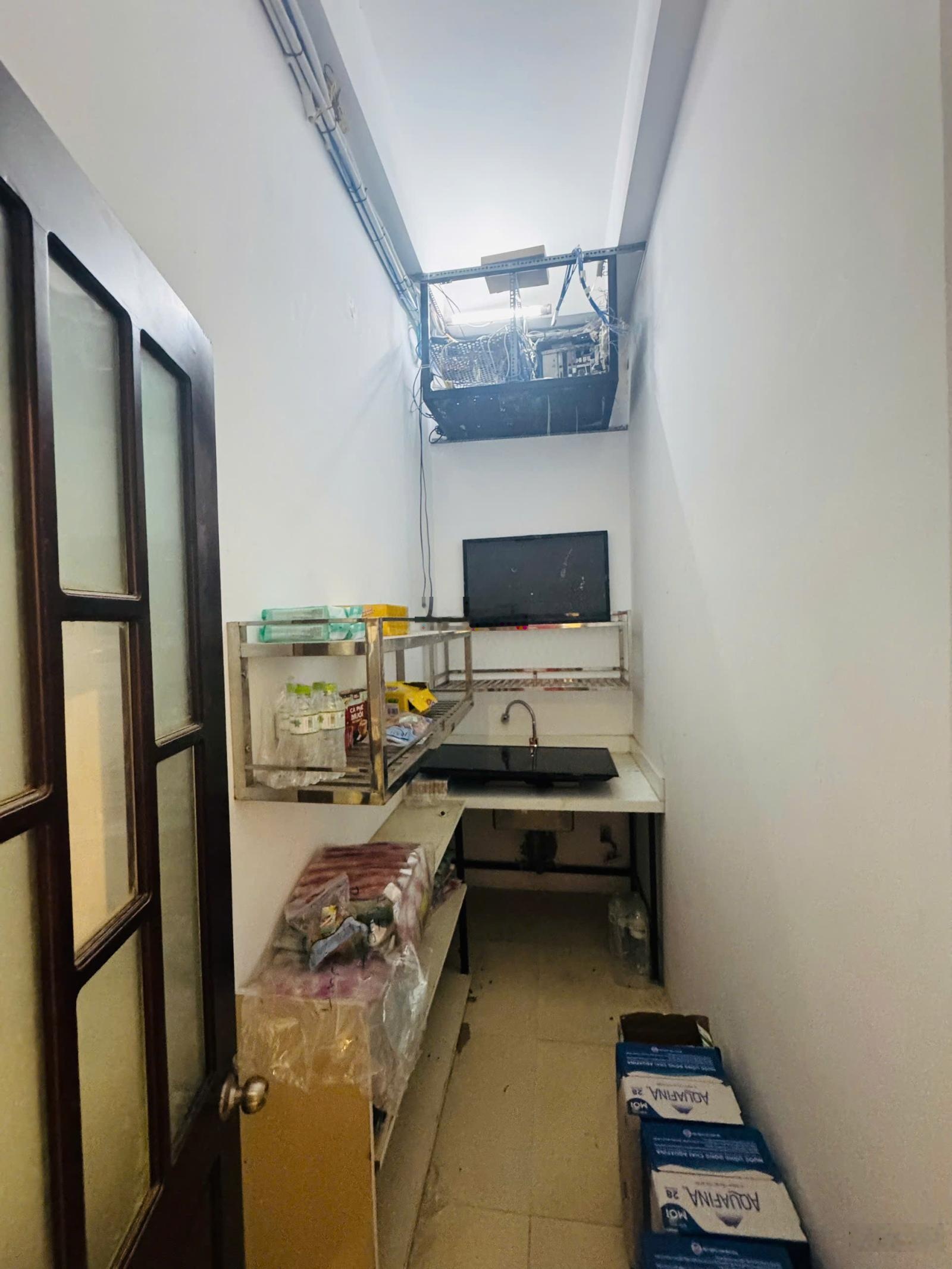 Cho thuê mặt bằng mặt tiền An Dương Vương vị trí đẹp, sẵn đồ dùng kinh doanh