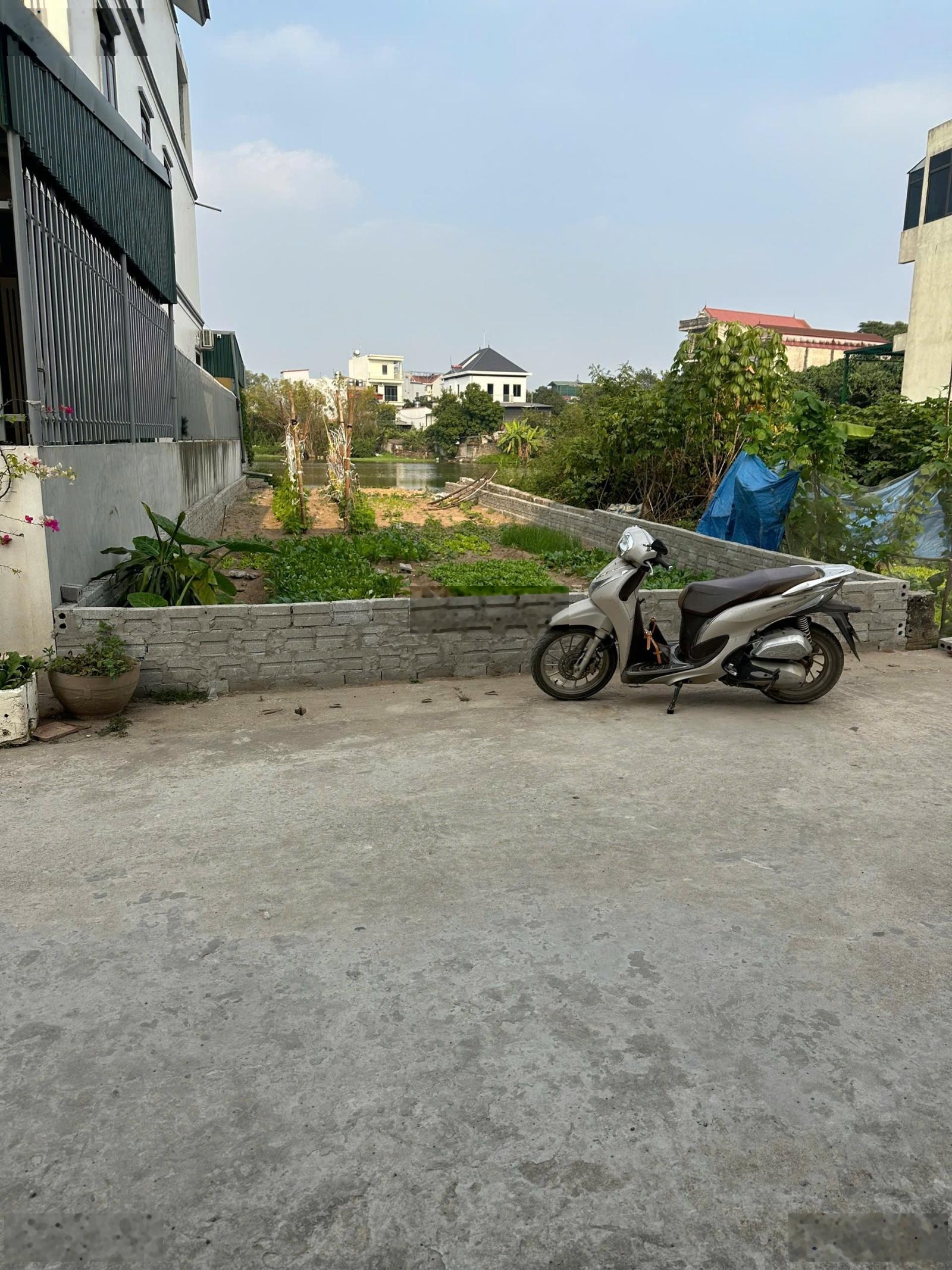 Chính chủ bán gấp lô đất trung tâm thị trấn Thường Tín, cạnh Vinhomes Olympic - 2 ô tô tránh nhau