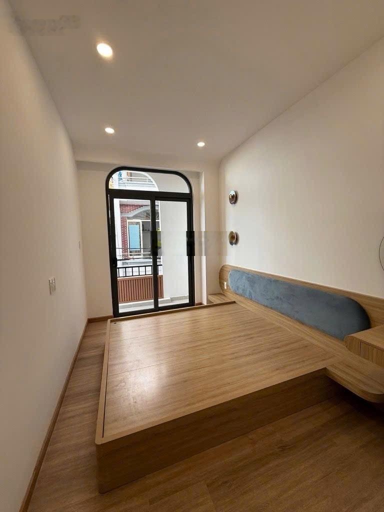 Bán nhà hẻm xe hơi khu Gò Dầu 4x12 trệt 2 lầu đúc đẹp giá chỉ 7,5 tỷ TL 0926922229