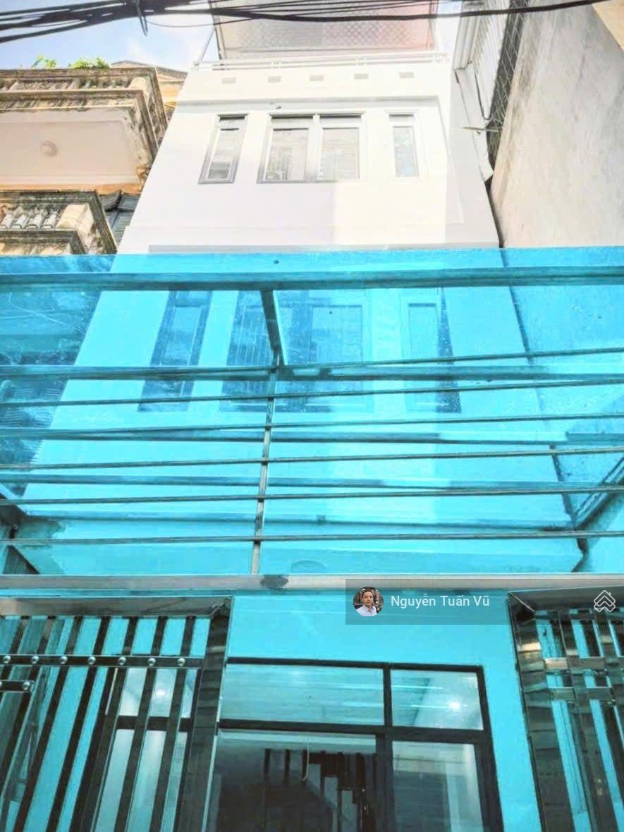 Hạ chào 14 tỷ nhà Nguyễn Ngọc Vũ, Cầu Giấy, nhà mới, ngõ thông, gần chợ kinh doanh, 60mx4 tầng
