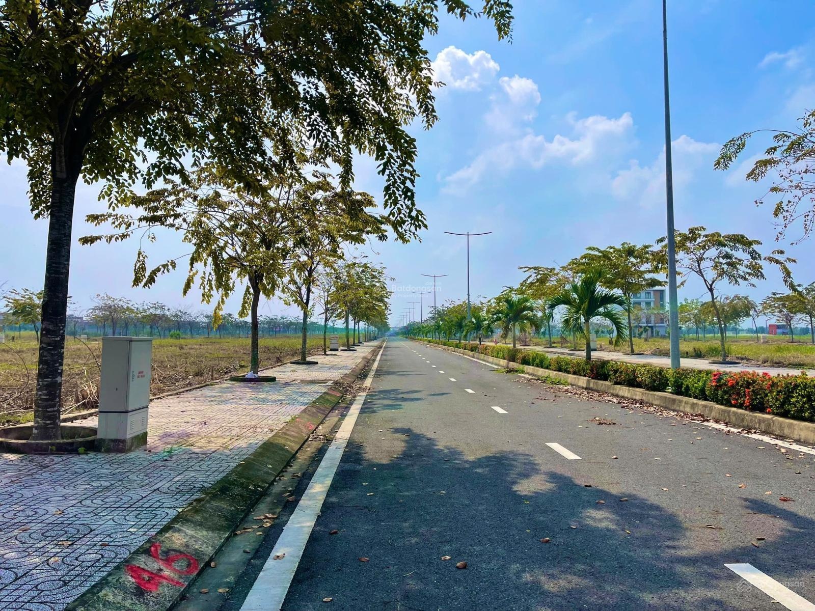 Bán gấp lô đất 90m2 dragon pearl, liền kề view sông thoáng mát