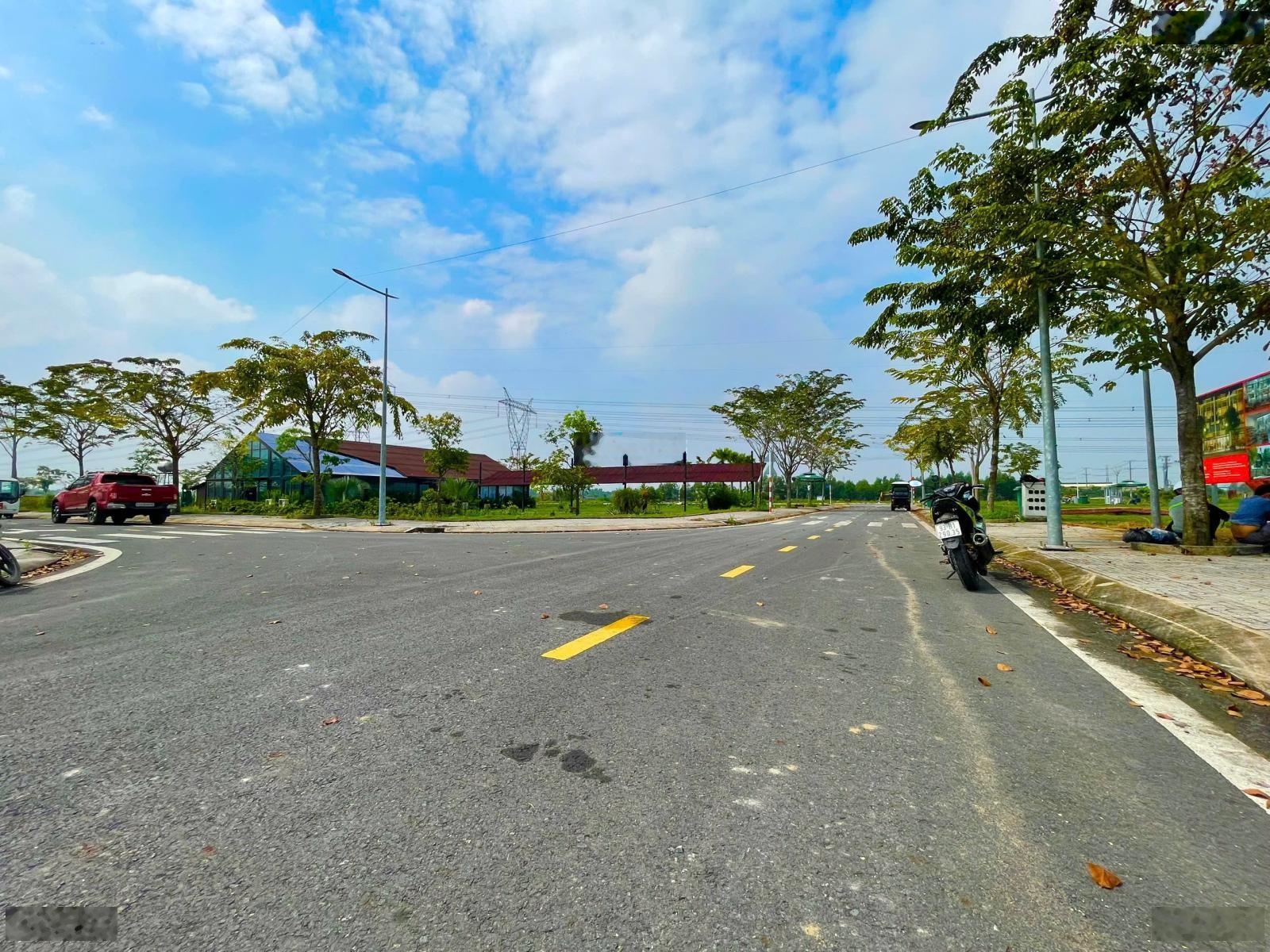 Bán đất dự án Dragon Pearl giá trả trước chỉ 623tr, sổ hồng riêng, giáp ranh Bình Chánh