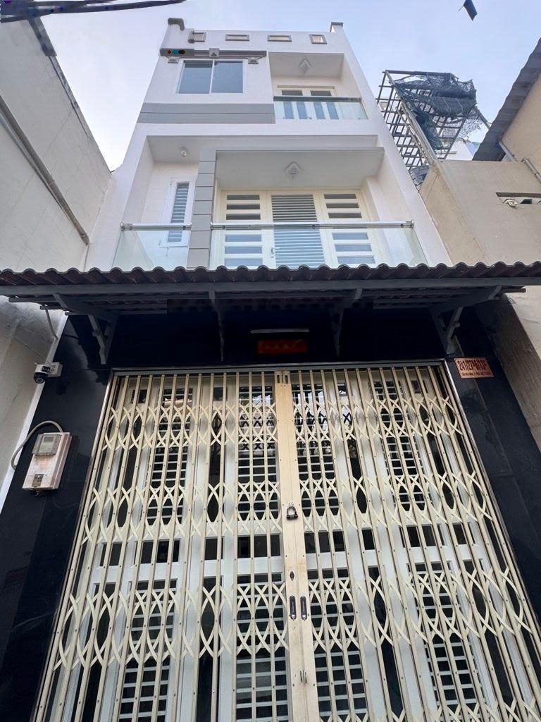 Bán Nhà đẹp tại Tân Hòa Đông, 5,1 tỷ, 33m2, 4PN, 3WC, nhiều tiện ích.