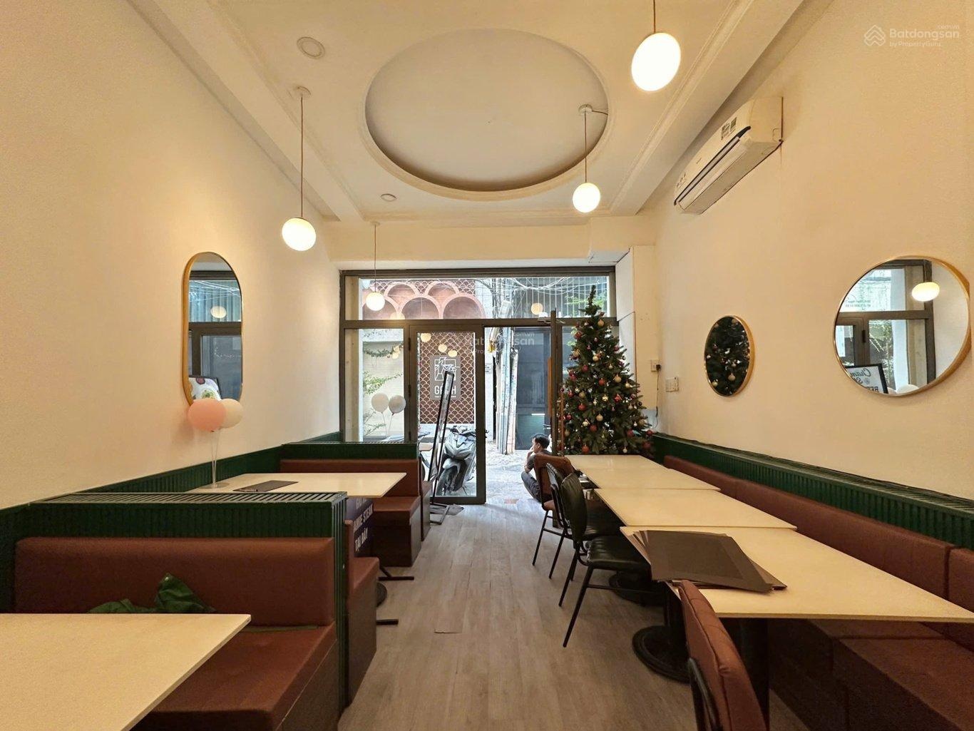 Xuất cảnh bán gấp - Bán nhà Phạm Ngọc Thạch 63m² 3 tầng - 27 tỷ