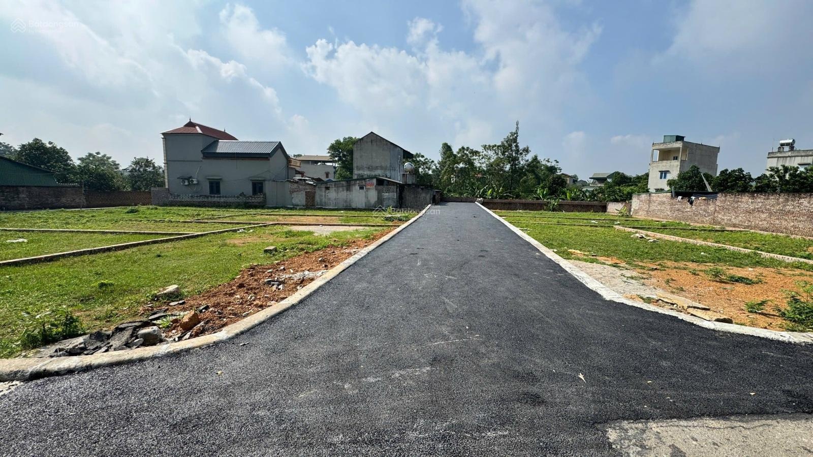 Cơ hội sở hữu lô đất đẹp tại cánh chủ bình yên, thạch thất