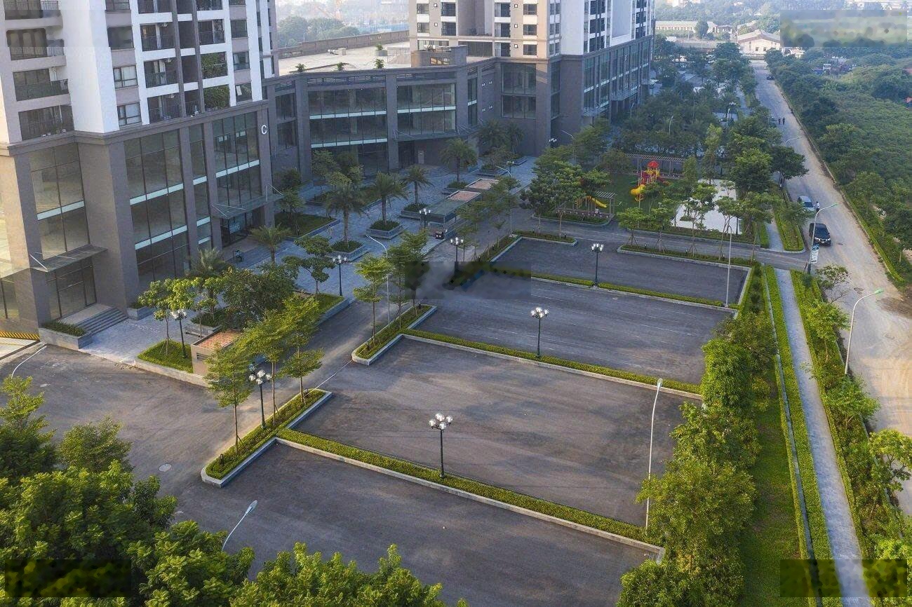 Bán nhanh căn hộ 2N Udic West Lake - Dt 86m², tầng thấp - view lotte, đã có sổ - Giá 8.5 tỷ bao phí
