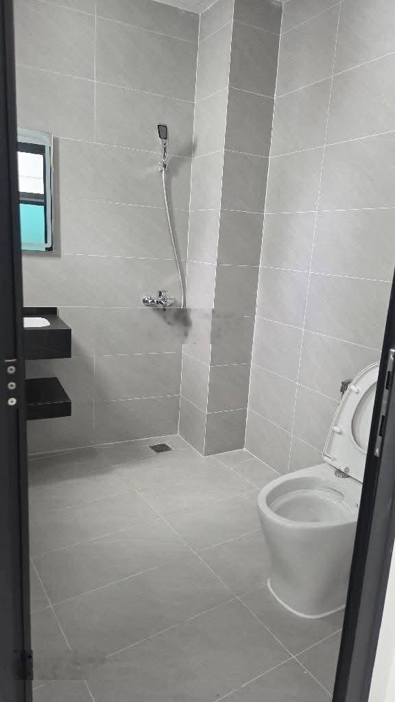 Nhà đẹp hẻm xe tải 4,5x10m đúc 3 lầu đường Nguyễn Thái Sơn,P4,GV