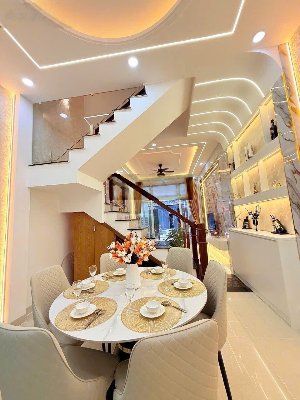 BÁN NHÀ 56M2, Liên khu 2_5, Hẻm Xe Tải, Nhỉnh 6 Tỷ.Tặng 1 chỉ vàng 9999.Lh Ngà nhà phố xem nhà.