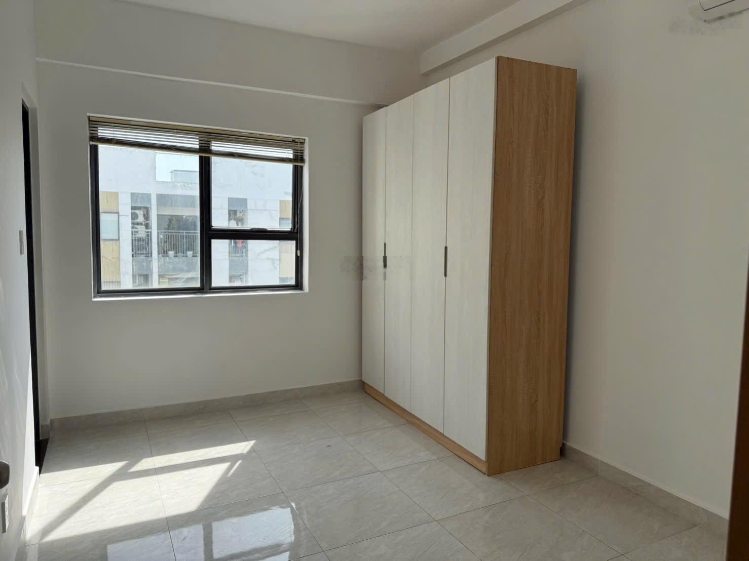 Bán căn hộ Thủ Thiêm Garden,đường liên phường,quận 9:Dt 64m gồm 2 pn và 2 wc:Lh 0399050550