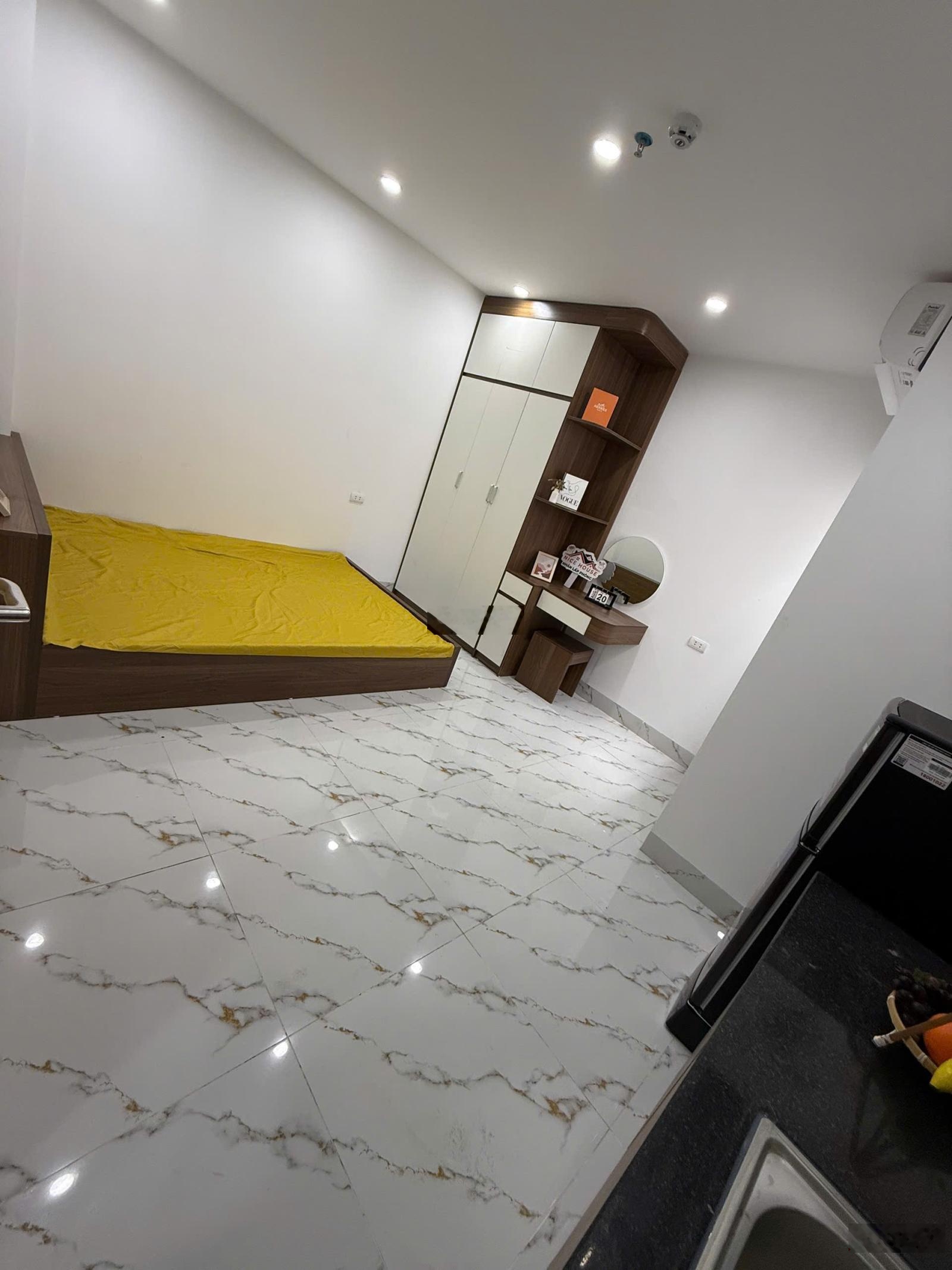 Cần bán ccmini 7tầng ,54m thag máy có 16p khéo kín đủ đồ,.ngõ thông kd ,oto nhỏ,tại Mỹ đình.