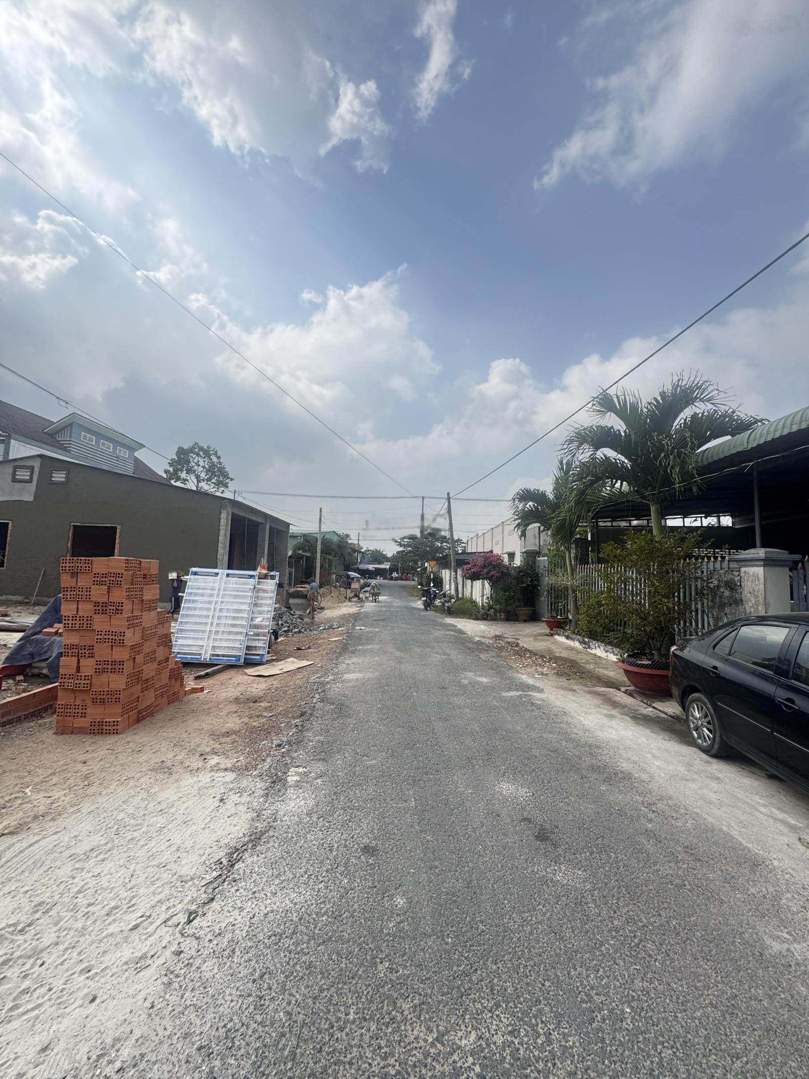 Đất đẹp hẻm nguyễn văn linh vào 30m