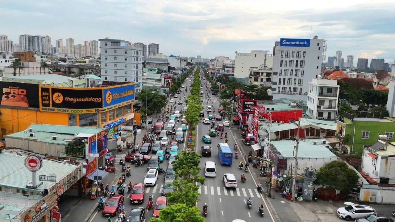 Chuyển nhượng toà nhà mặt tiền Trần Não, DT: 10m x 30m, 1 hầm 7 tầng - 210 tỷ