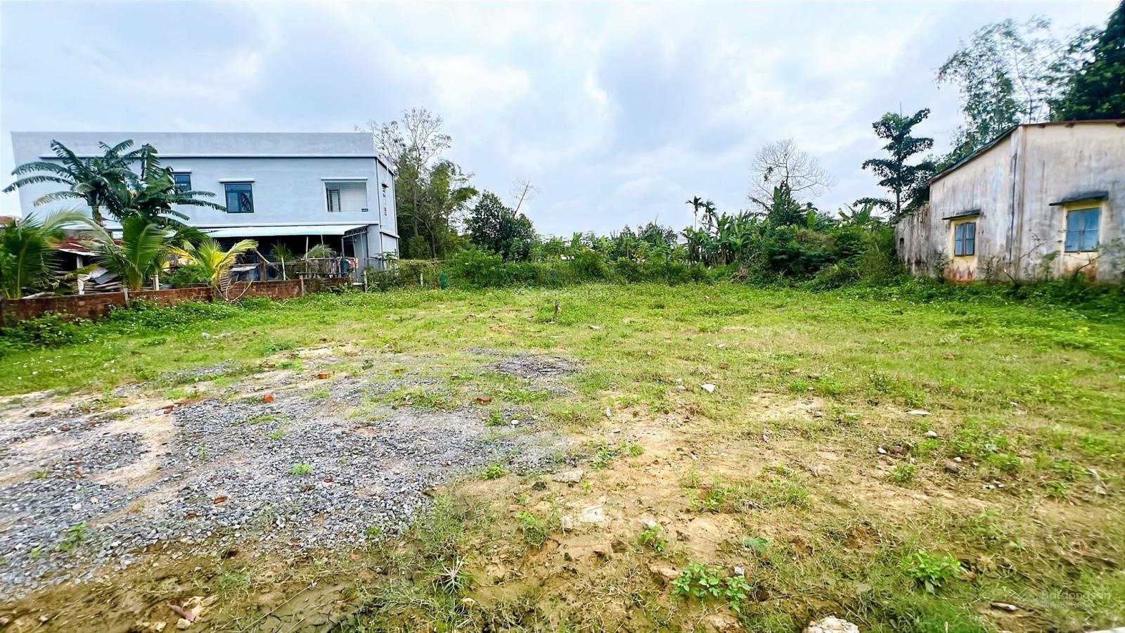 Bán đất tại Xã Điện Hòa, Điện Bàn, Quảng Nam, giá siêu hời 2,65 tỷ, 372 m2 đẹp, nhiều tiện ích