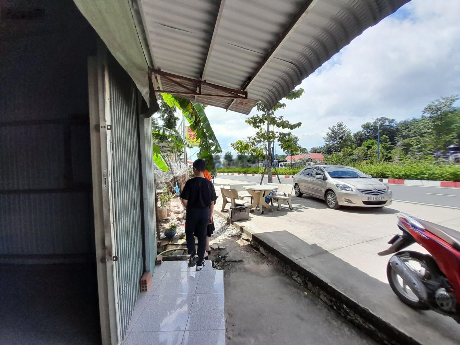 Cho thuê nhà 13 x 8m, mặt tiền Mỹ Phước - Tân Vạn, Bình Dương - 7 triệu/tháng