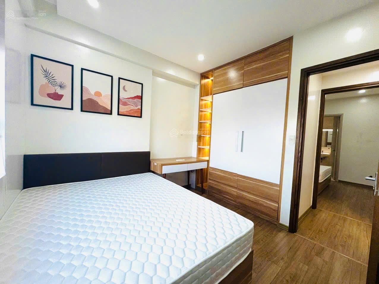 Cho thuê căn hộ chung cư Hapulico Complex, Thanh Xuân. 80m2 3N NTCB. 16 triệu/tháng. LH: 0914707265