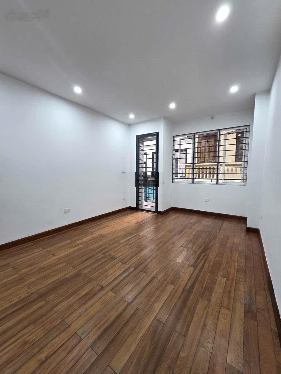 Nhà Phân Lô GARA Lớn Lê Trọng Tấn Thanh Xuân 58m 18,2 Tỷ