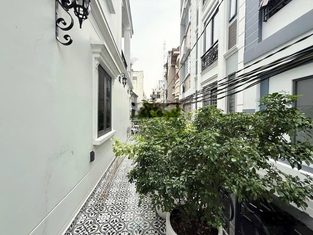 45.2m2 hẻm xe hơi cạnh mặt tiền Huỳnh Văn Bánh Phú Nhuận 3 tầng chính chủ nhà mới đẹp chỉ 9,7 tỷ TL