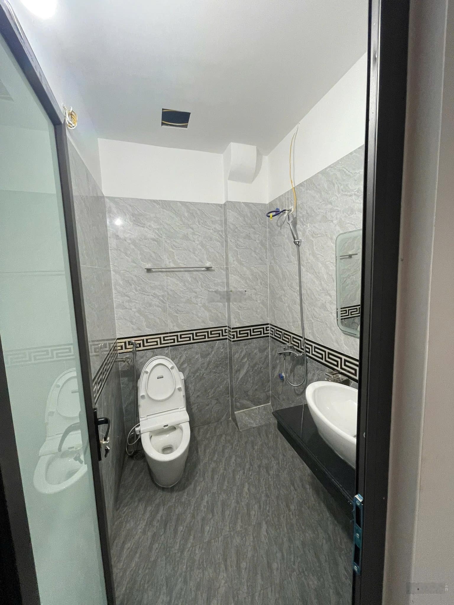 Nhà Phố Xã Đàn - Đê La Thành 38m2x5 Tầg, giá chỉ 11.6 tỷ