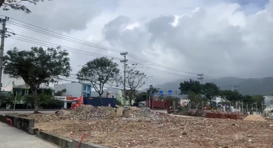 Chính chủ cần bán gấp lô đất tâm huyết mặt tiền ngô quyền - đà nẵng.