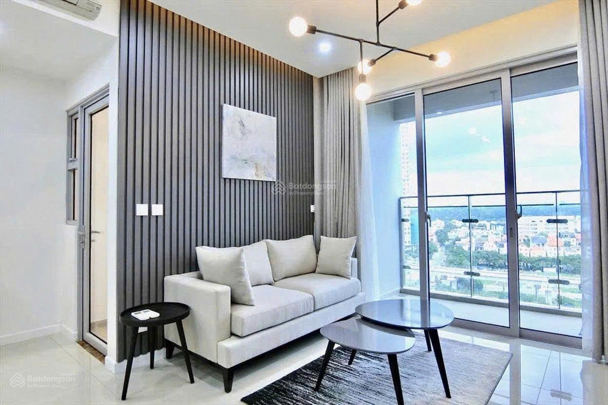 Chủ về nước cần bán nhanh 2 phòng ngủ Estella Heights tháp thương mại T4, nhà đẹp, giá rẻ đầu tư