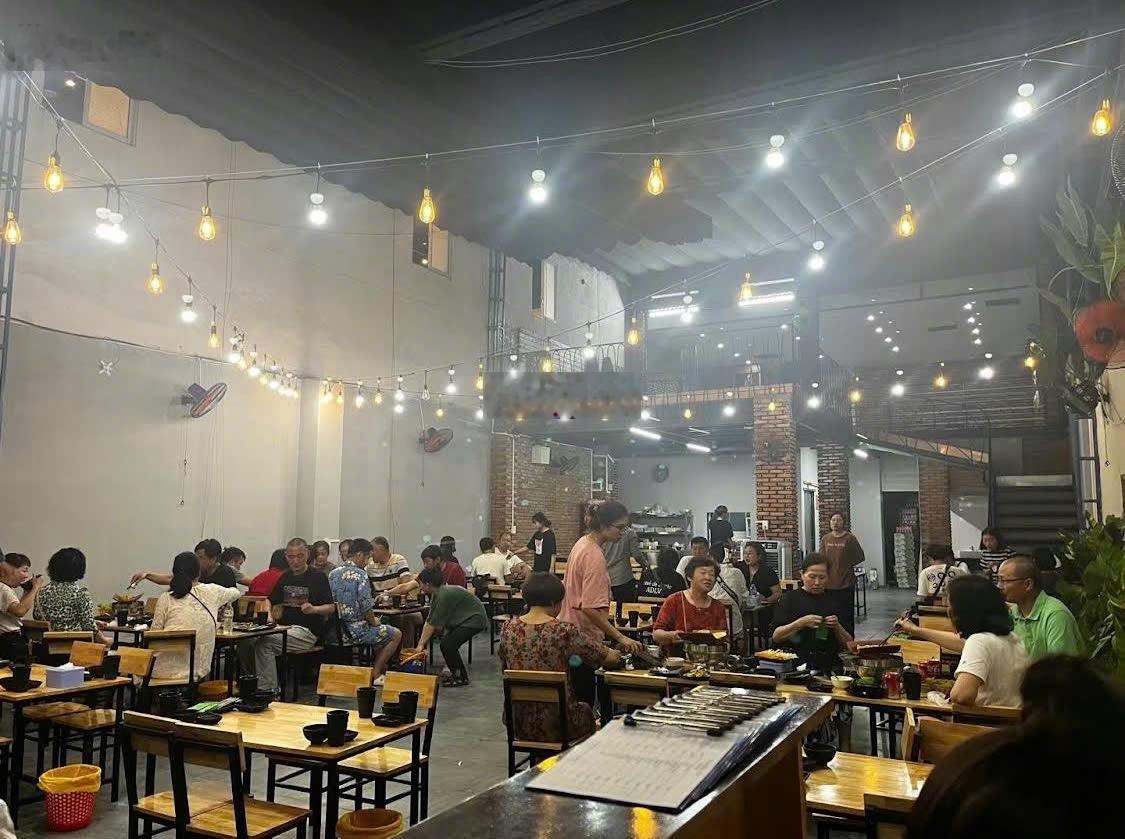 Mặt tiền du lịch nha trang ngang 10,5m dòng tiền sẵn