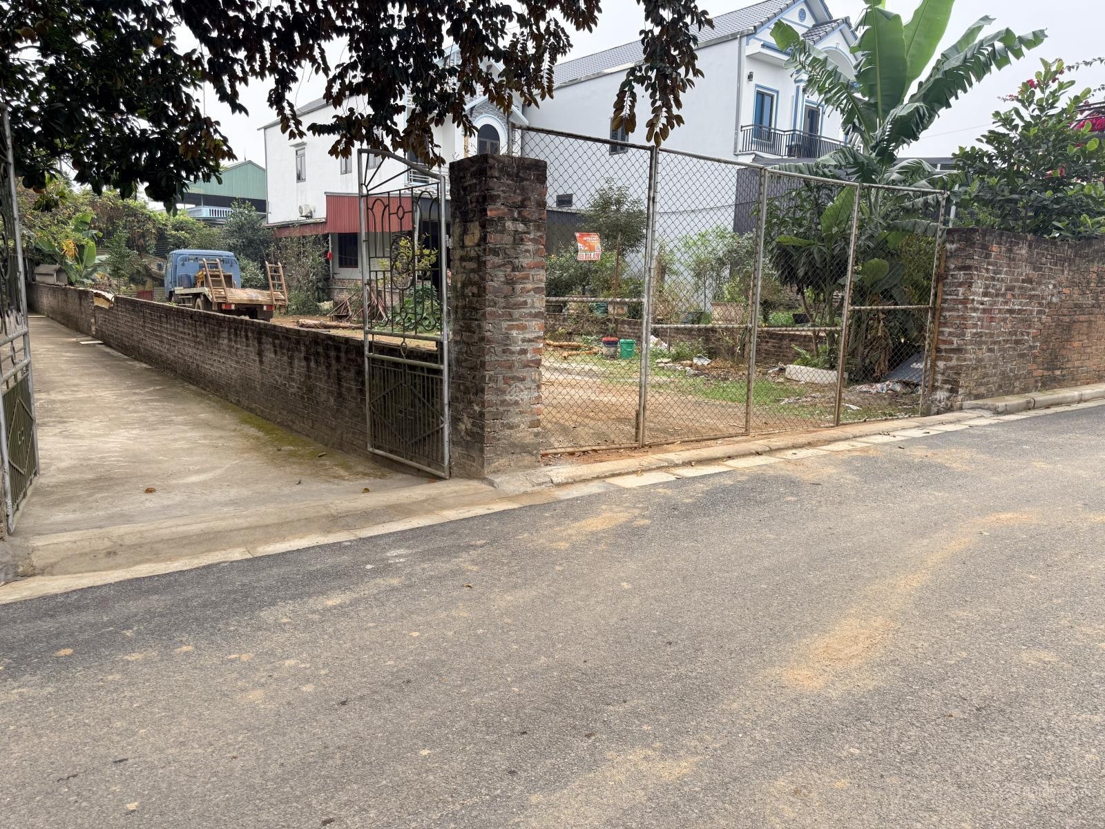 Hàng hiếm Hòa Trúc lô góc 2 mặt thoáng trục chính ô tô tránh 354,8m2 Thổ cư 100m2, MT 9.3m 5.5 tỷ