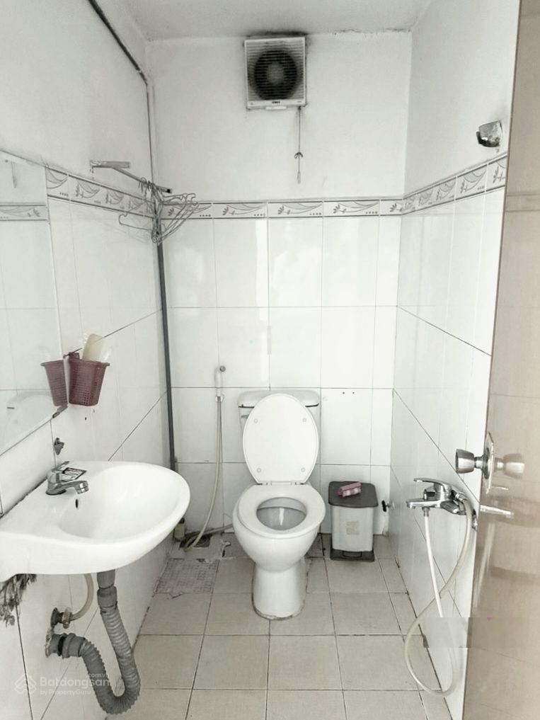 11 tỷ 500 thương lượng, nhà 6 tầng mặt tiền kinh doanh, diện tích : 4 x 18