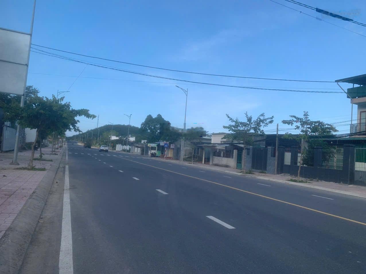 Bán đất tại Phong Châu, Vĩnh Thái, Nha Trang, 45 triệu / m2, 253 m2