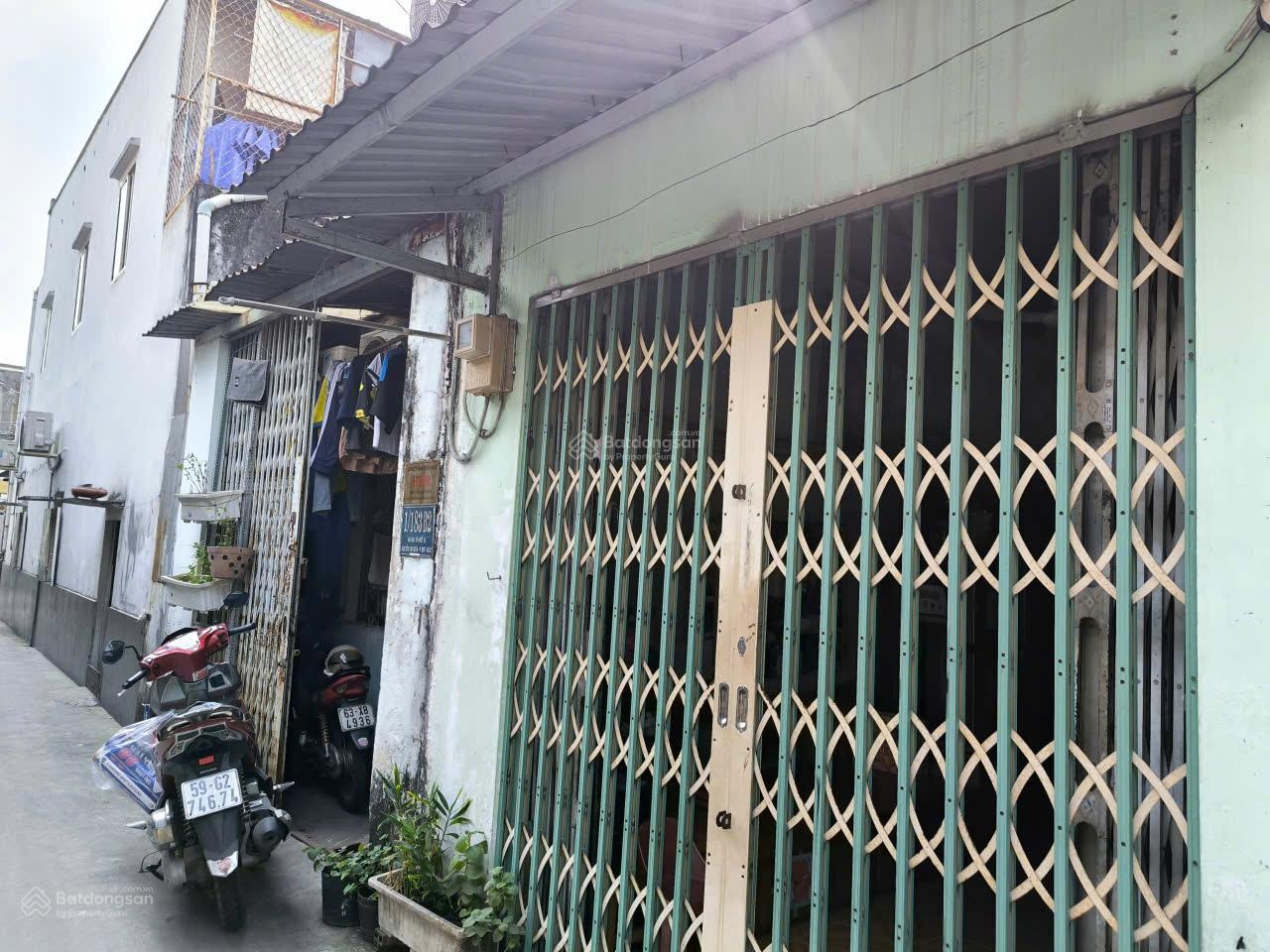 Bán nhà riêng tại Nguyễn Văn Quá, Đông Hưng Thuận, Quận 12, TP.HCM giá ưu đãi 4,5 tỷ, 70m2