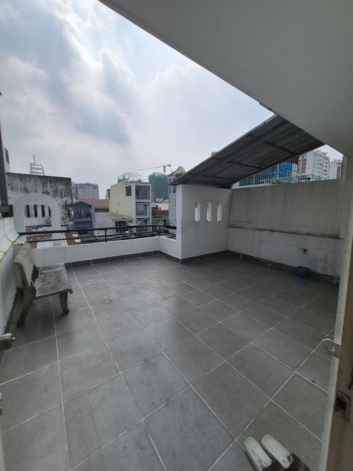 Nhà hẻm xe ôtô Phan Huy Ích phường 15 Tân Bình 45m