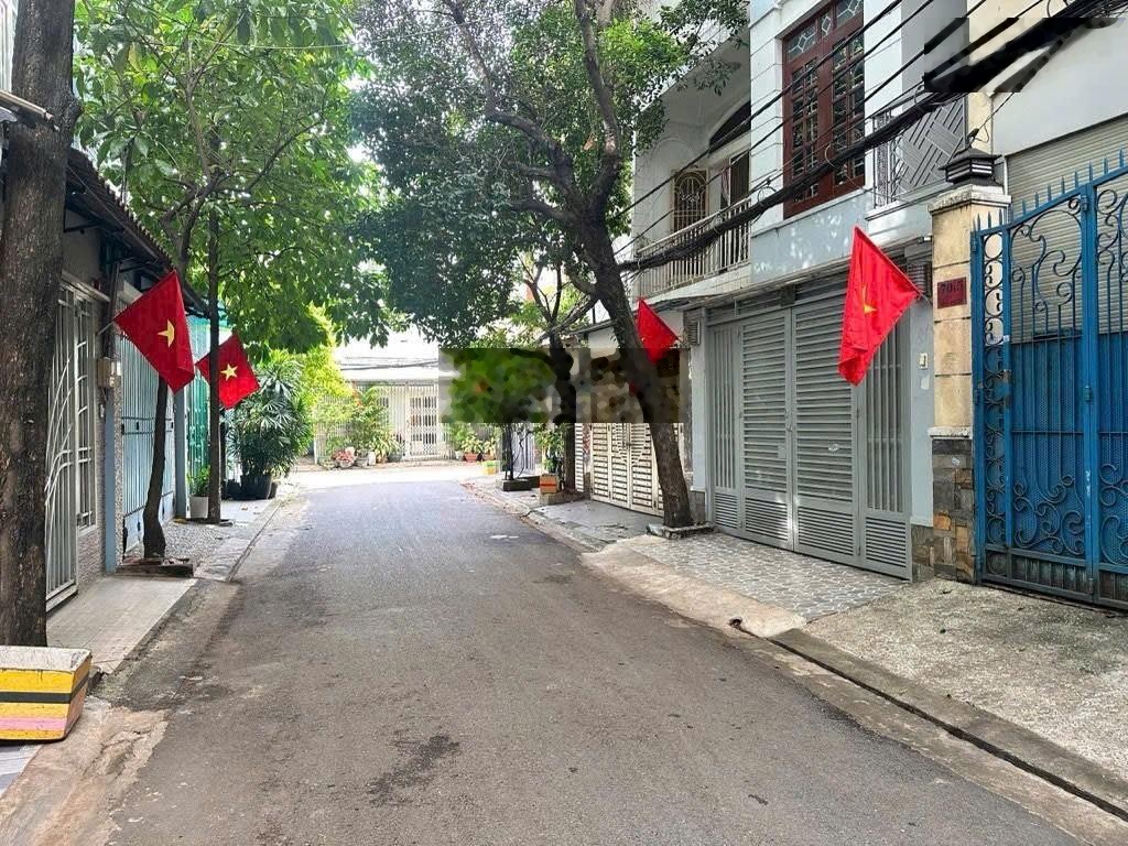 Bán nhà hẻm oto 8m khu Cư Xá Công An, Bùi Đình Túy. Ngang 4x15m ( 55m2). GPXD 5 Tầng. Nhỉnh 10 Tỷ