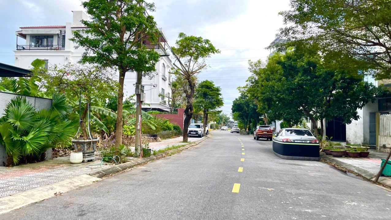 Lô biệt thự Vũ Thành Năm sát sông Hòa Xuân view công viên cực đẹp