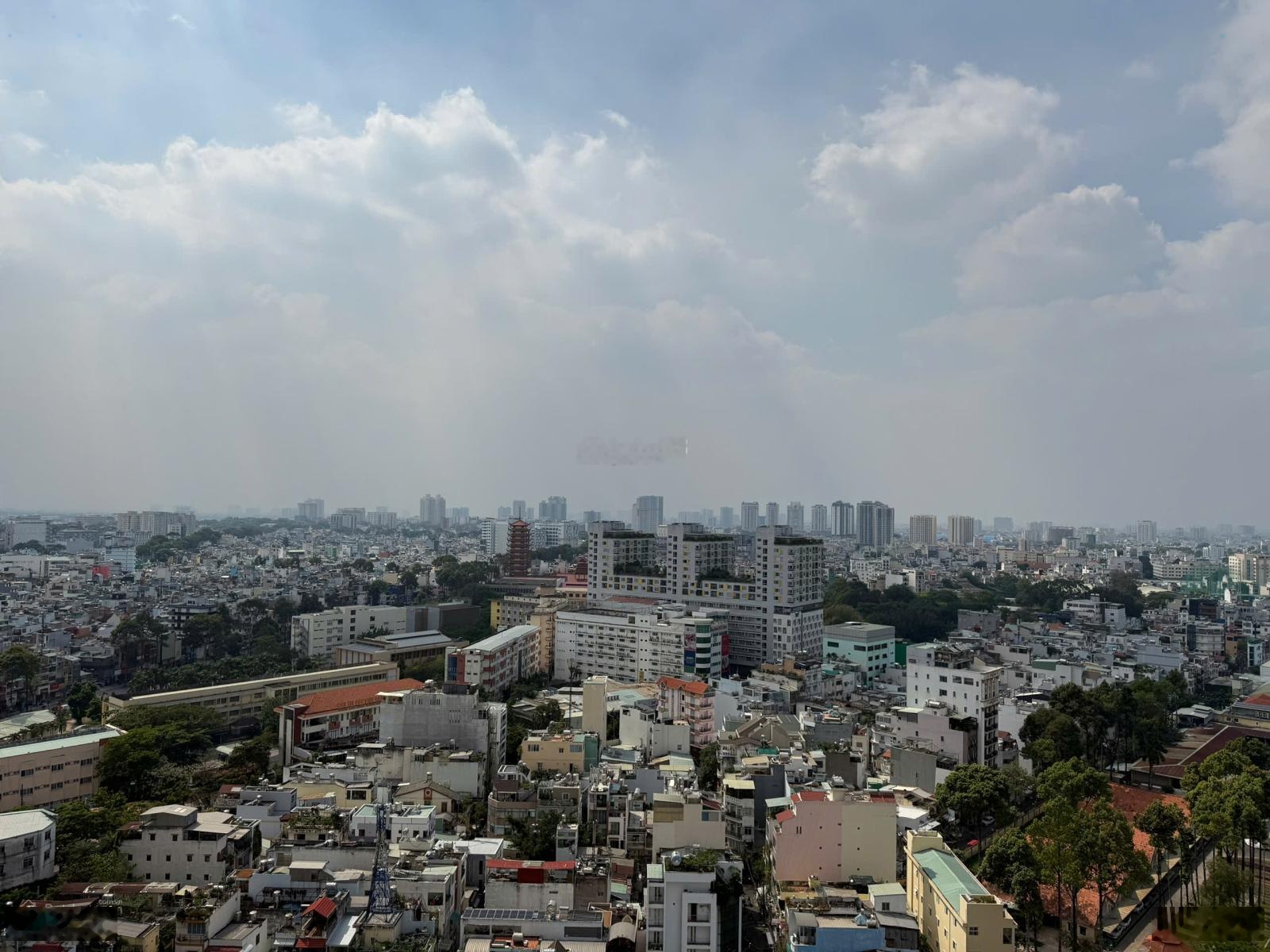 Căn góc 2pn+ 1p.đn (108m2 ) cần cho thuê, nhà siêu thoáng mát !