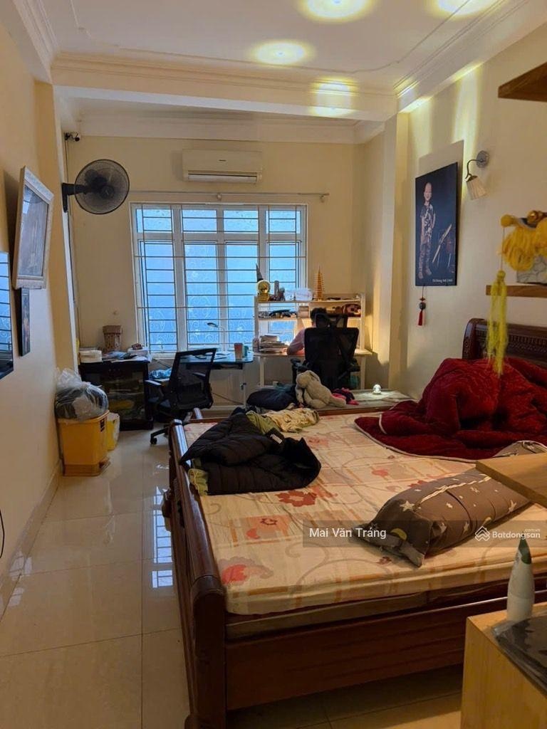 Nhỉnh 8 tỷ! bán nhà mễ trì hạ từ liêm, ngõ thông rộng gần 3m, 50m ra ô tô tránh, bãi ô tô ngày đêm