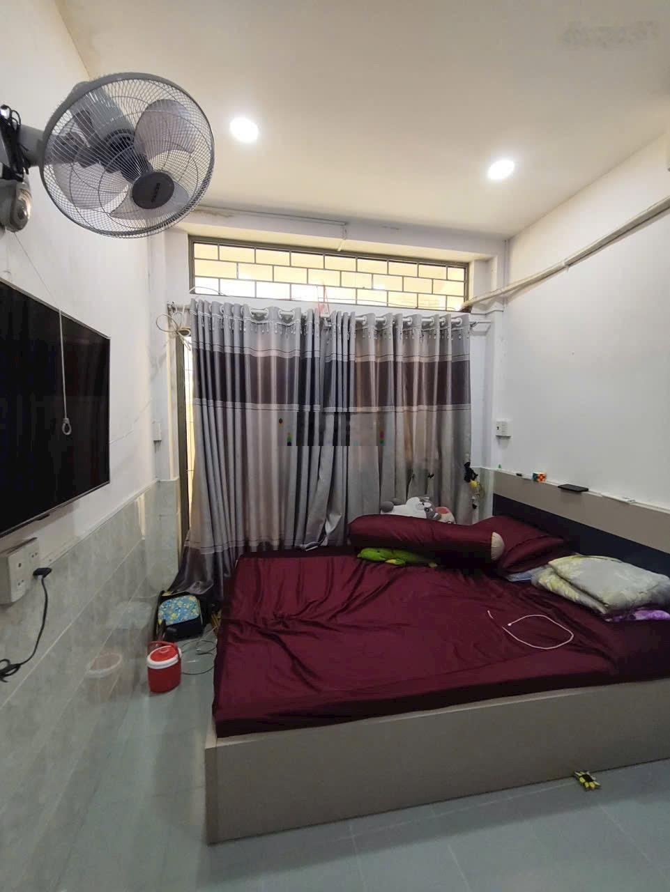 Trung tâm Q.5 - HXH 4m thông - 3 tầng - 3m x 9m - Vào ở ngay - Nhỉnh 6 tỷ