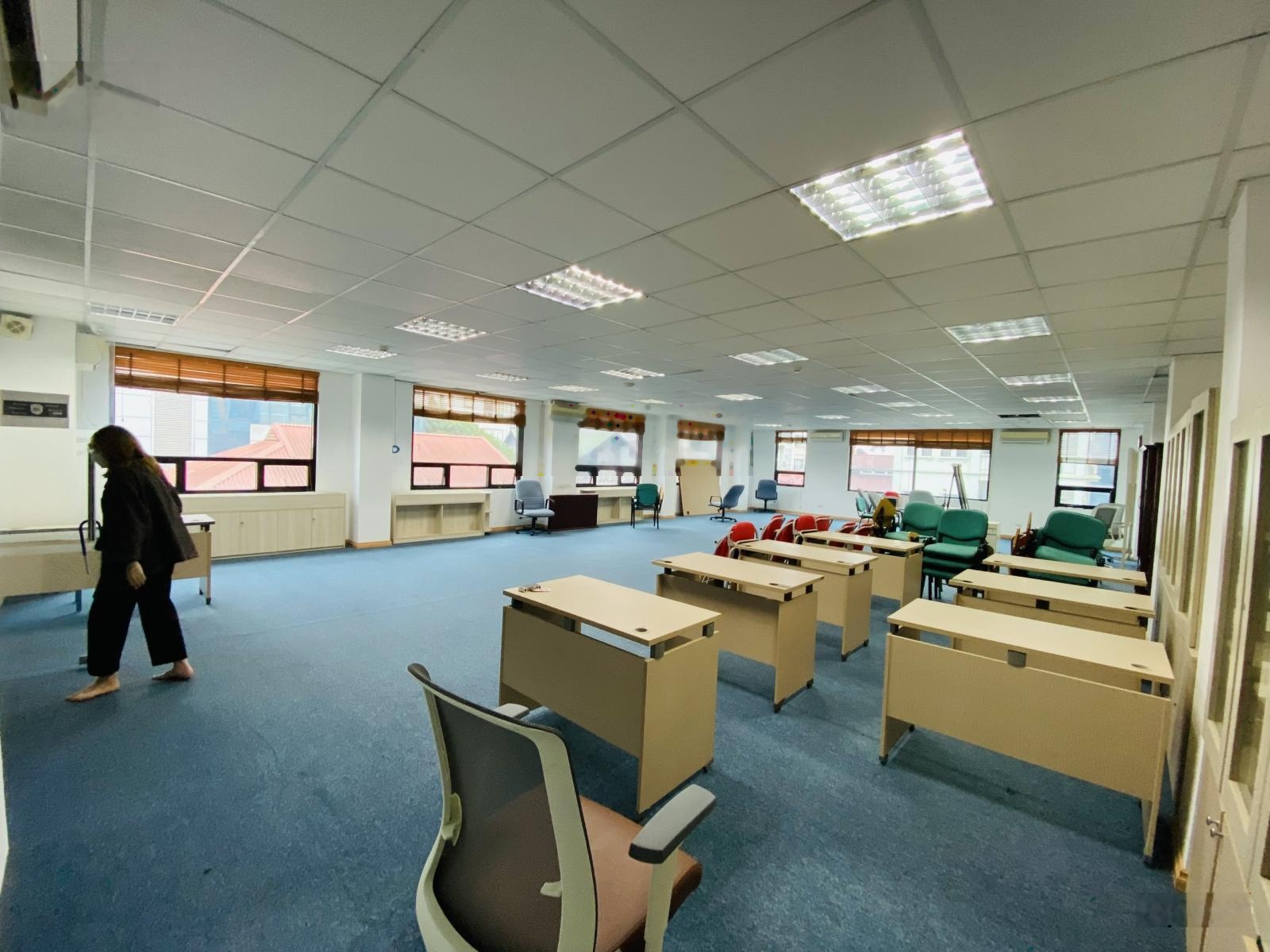 Văn phòng building hạng sang giá siêu tốt tại Cầu Giấy