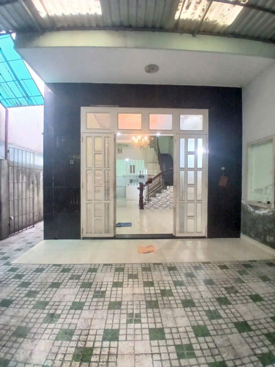 Nhà cho thuê, DT 6x14m. 1lầu 3phòng. 2wc, Liên khu 4/5- Phường Bình Hưng Hòa B. Bình Tân