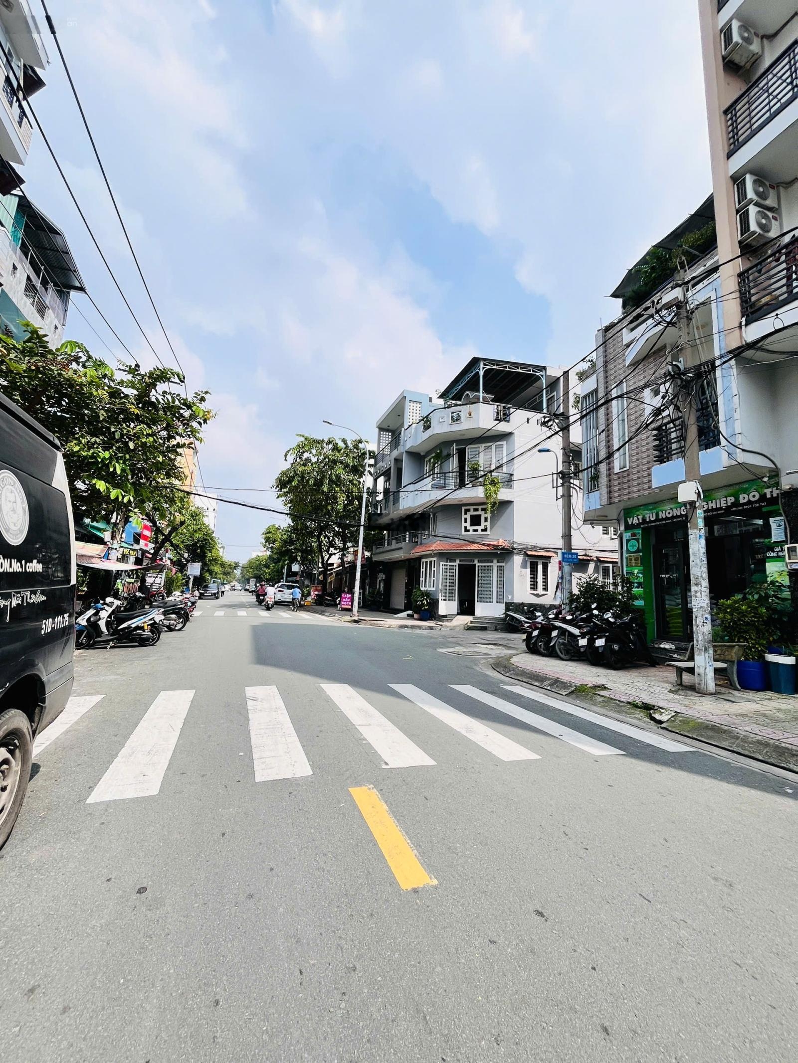 Mặt tiền nguyễn ngọc nhựt q. tân phú - 4.1x20.1m - giá 11.2 tỷ - nhà chính chủ