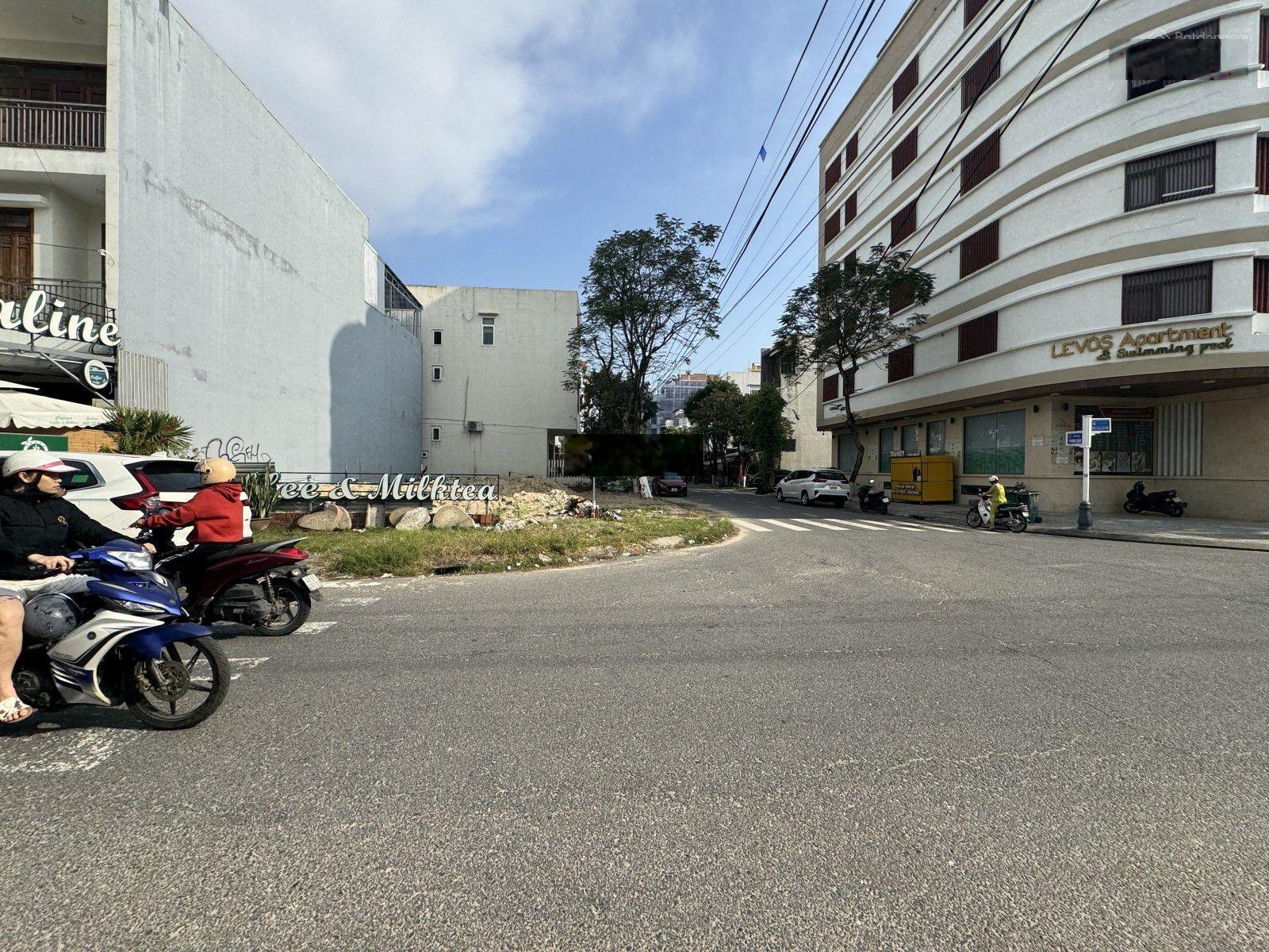 Bán lô góc vị trí đẹp Nguyễn Đức An