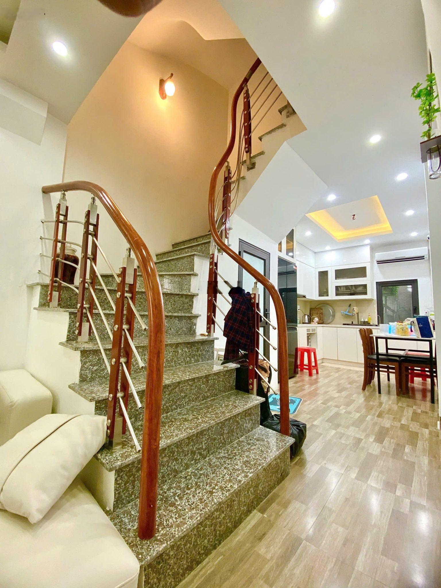 Bán nhà dân xây thụy phương, bắc từ liêm 35m² x 4 tầng, full đồ, giá tốt 6.6 tỷ