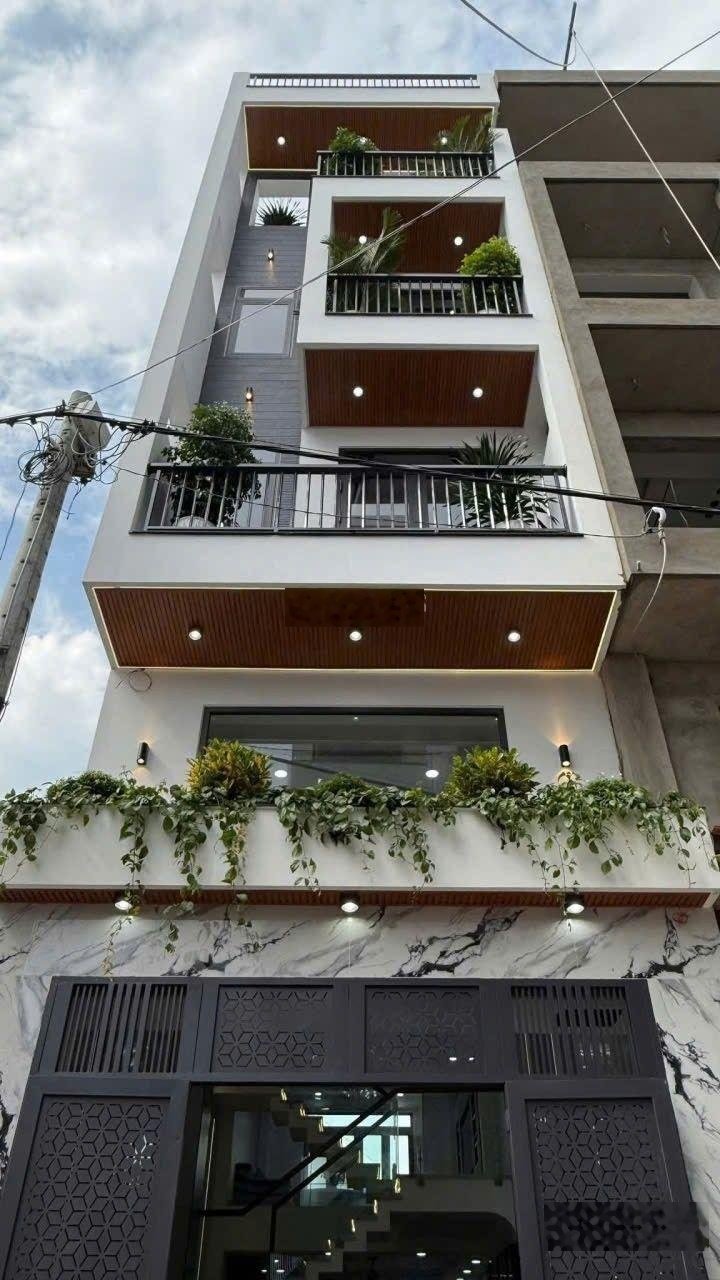 Bán nhà sổ hồng riêng 69,9m2 đường Điện Biên Phủ - Bình Thạnh. Gần nhiều trường đại học