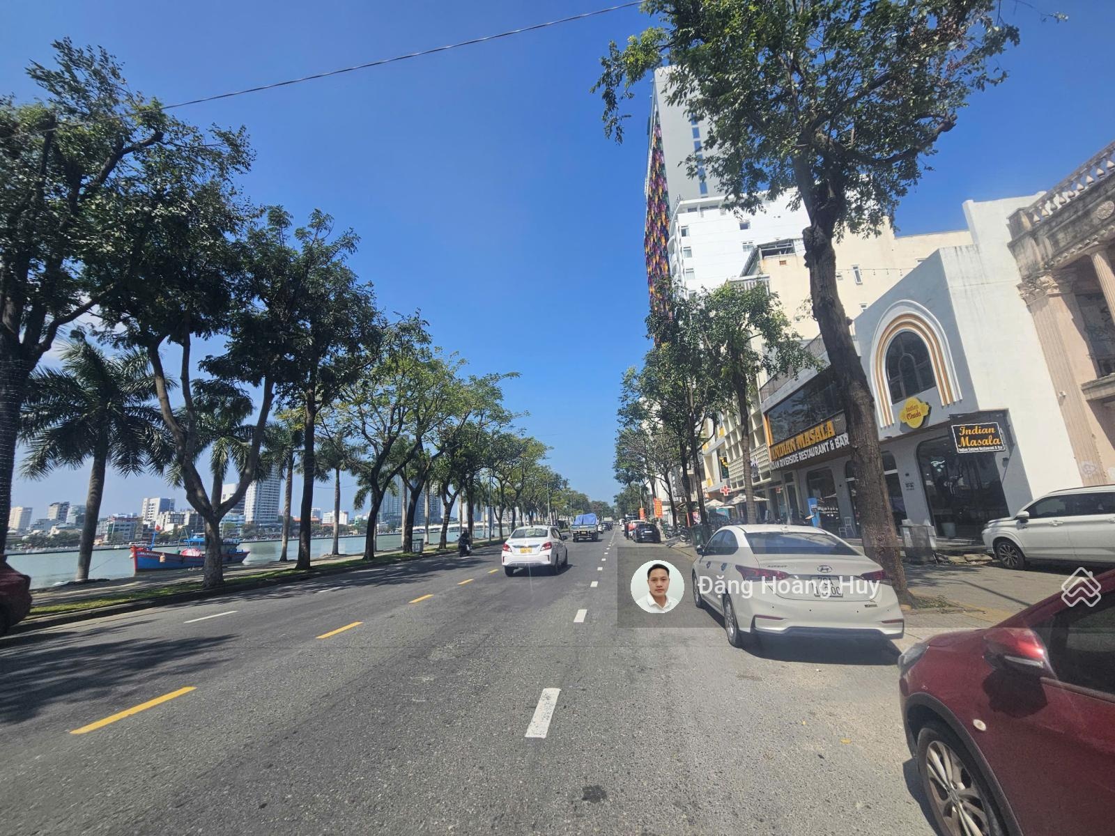 Bán cặp đất đẹp đường trần hưng đạo - gần cầu sông hàn - view sông