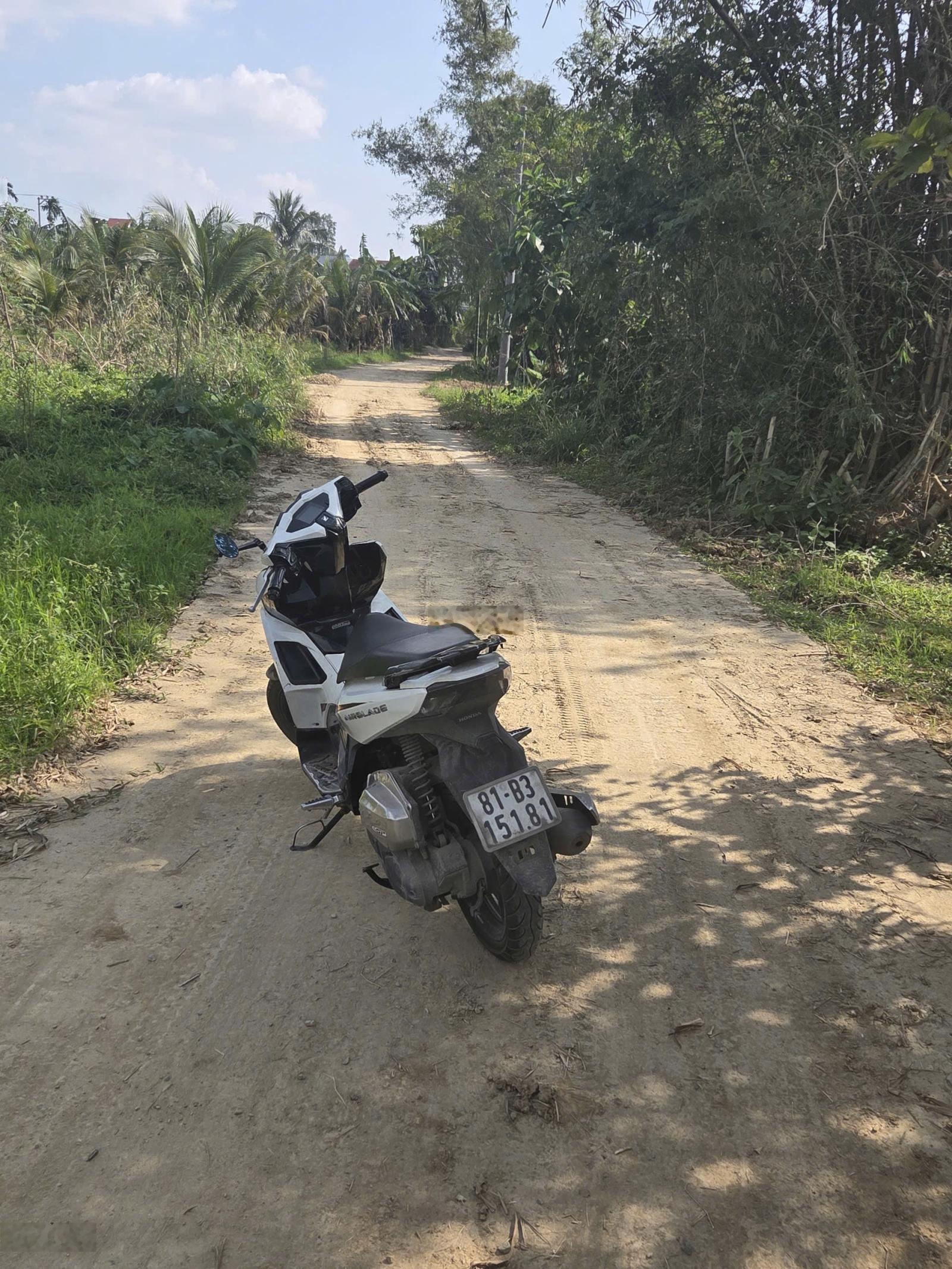 Chào bán lô đất hai mặt tiền trước sau. Giá rẻ nhất Lệ Sơn 2 - Hoà Tiến