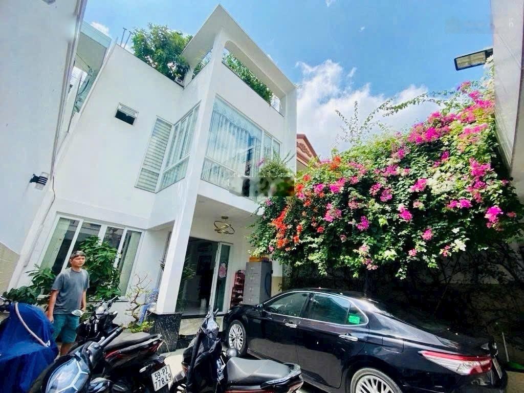 Bán nhà mặt tiền khu Ga T3 - Tân Bình (6x30m) giá 26 tỷ