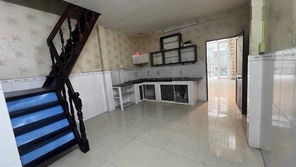 Nhà Đẹp Kế Him Lam _ Sổ Hồng Riêng _ Hoàn Công Chuẩn