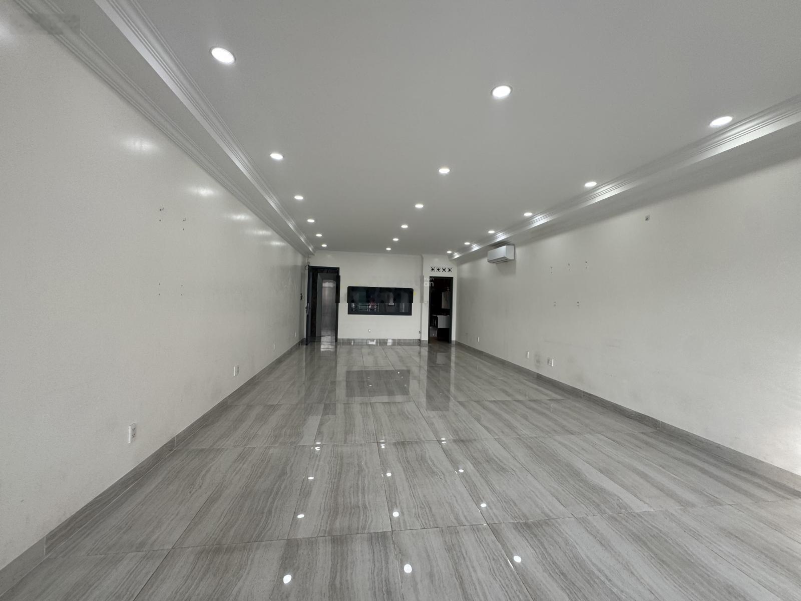 Cho Thuê Văn Phòng Trần Não - 150m2-25tr/ tháng 0971079192