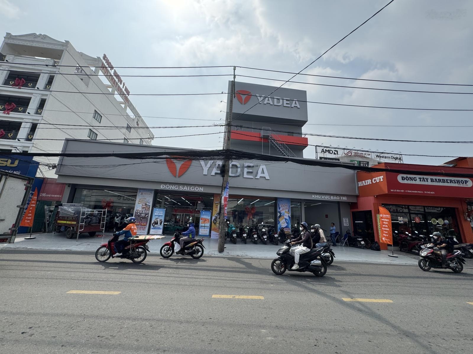 Bán Toà Nhà Văn Phòng Mặt Tiền Đường Lê Văn Việt- Q9- 11X34m- Hầm 6 Tầng- HĐT 200tr/ Tháng- 63 Tỷ