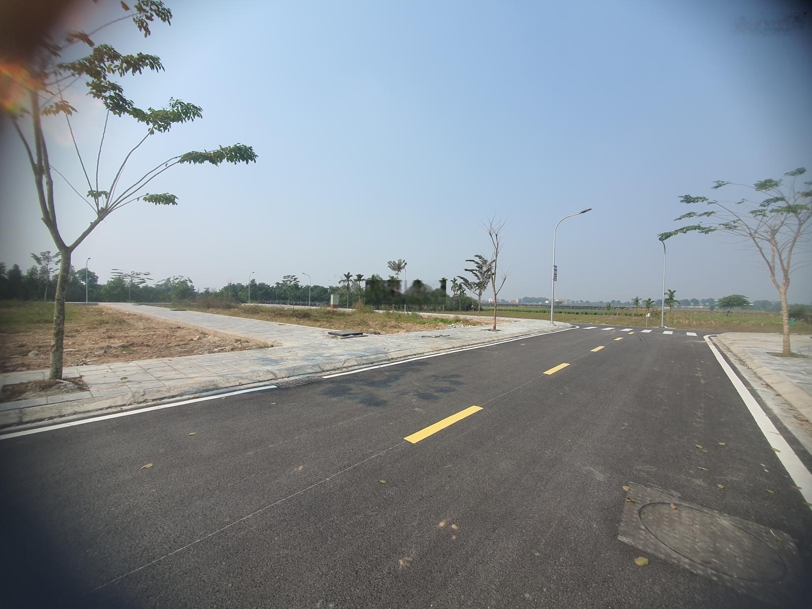 Bán đất chính chủ diện tích 96m2 xã tam thuấn nay là trung tâm xã hát môn mới.