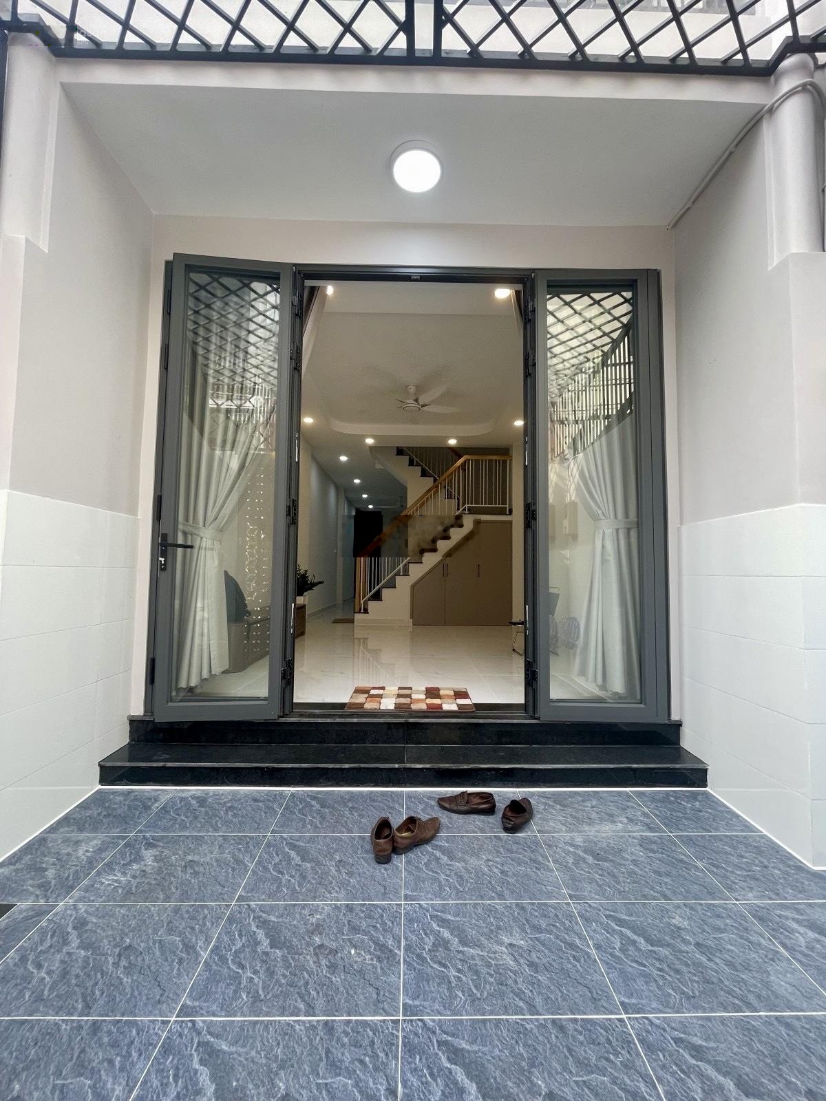 Nhà đẹp trường chinh-p14-tân bình- gần nhà ga t3 5-hẻm nhựa xe hơi thông - shr-nhỉnh 8 đồng