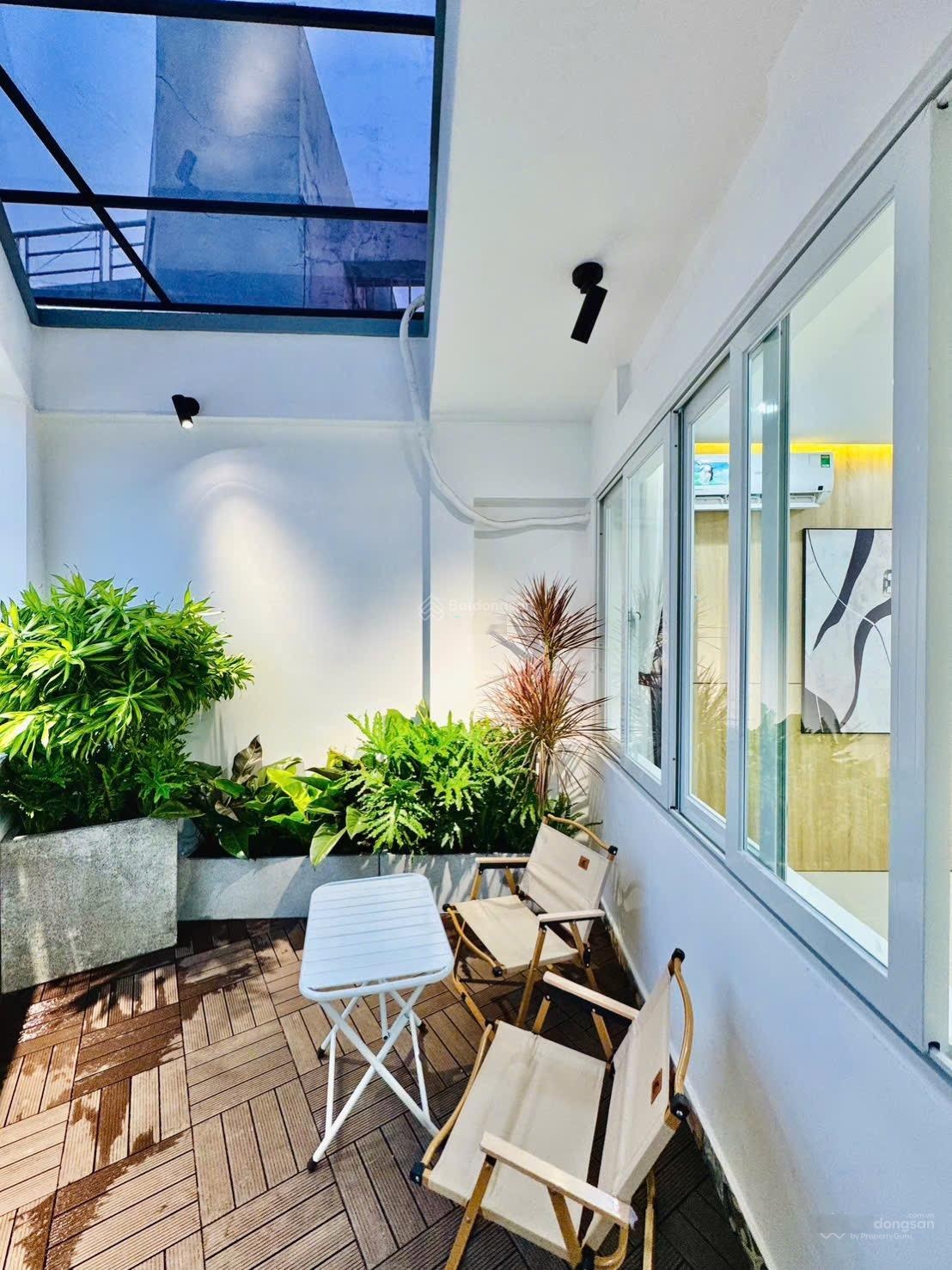 Siêu đẹp + Tặng nội thất Luxury! HXH 6m Đoàn Thị Điểm, PN - 5,5x12m, 5 tầng. Chỉ 13,5 tỷ 0925049575